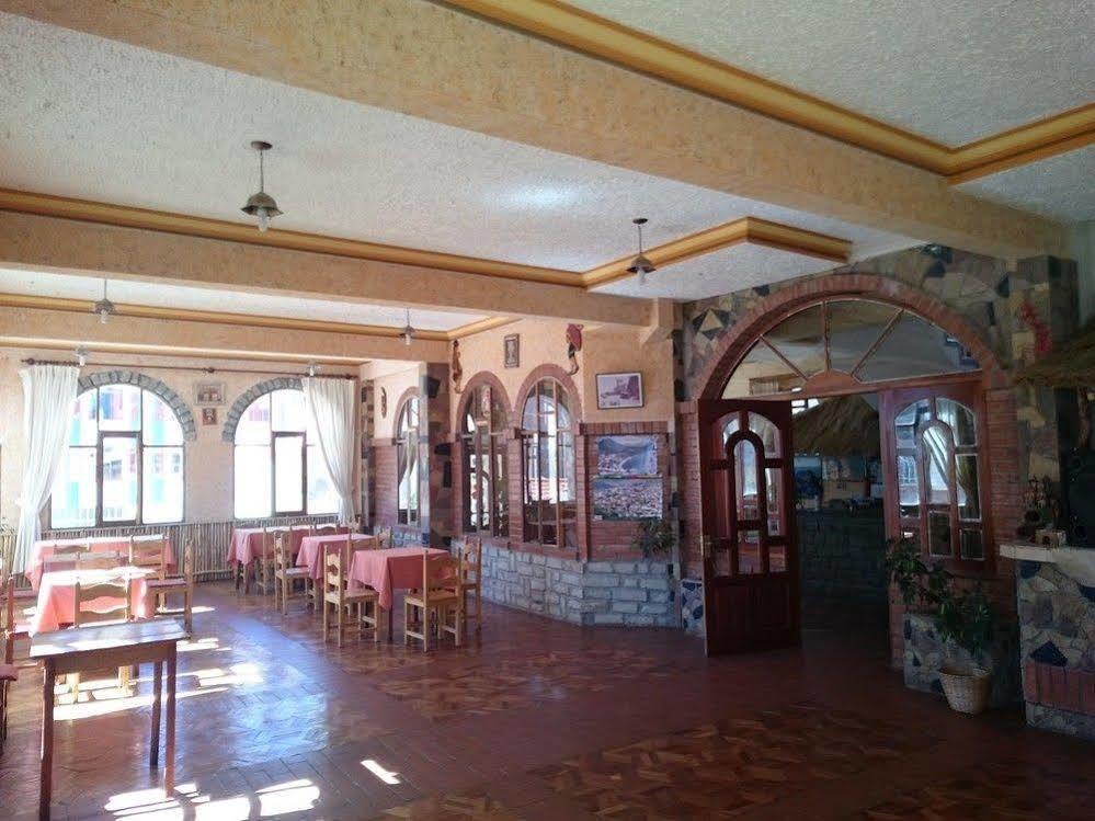 Hostal Real Los Andes Del Lago Copacabana  Exteriör bild